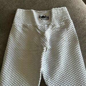 White bootybybrabants